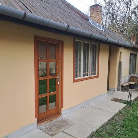 Dunakanyar Vendeghaz Apartmán